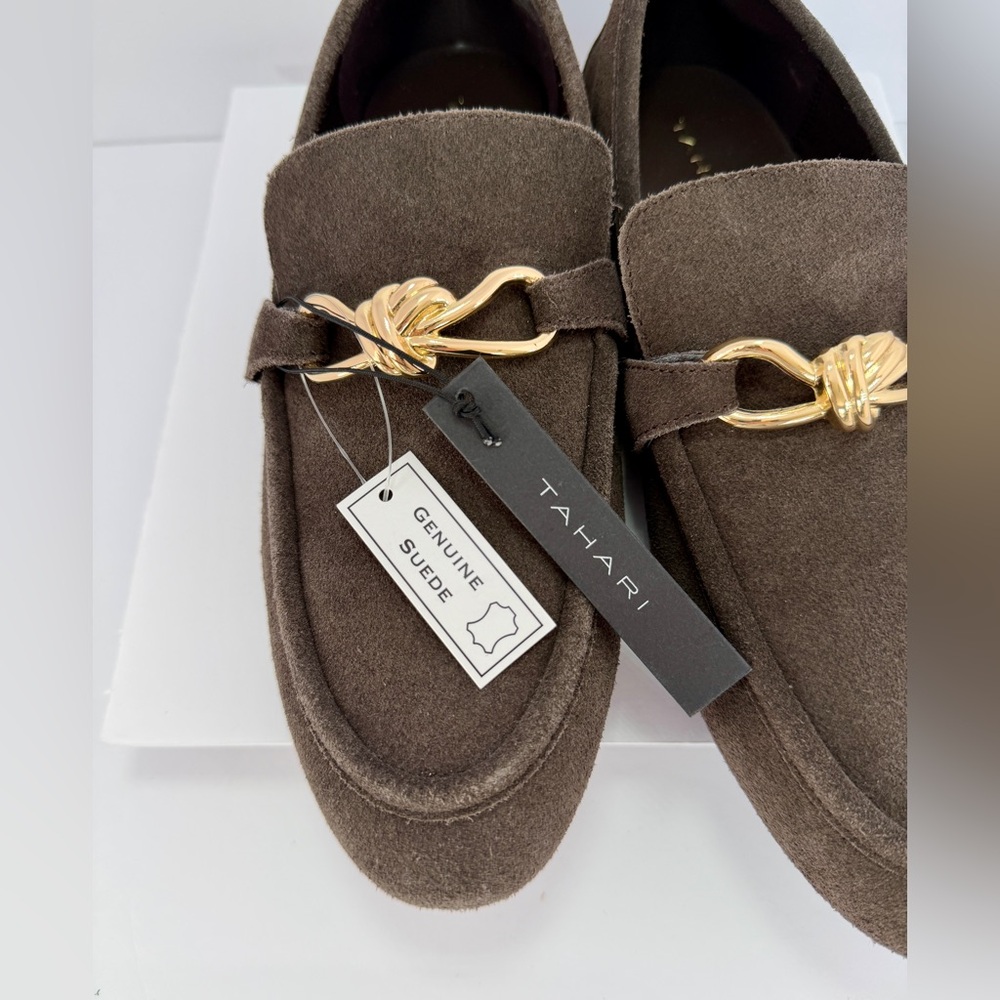 Tahari Dark Brown Suede Loafers Gold Horsebit Slip On Flats Women’s Size 9 NWT - Picture 3 of 7